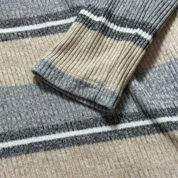 Banana Republic Women's Striped Knit Pullover Sweater Size S Multicolor - Picture 3 of 9